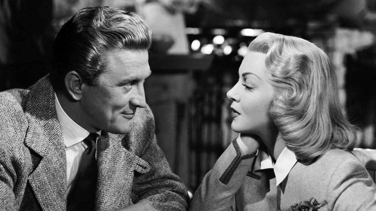 Kirk Douglas y Lana Turner protagonizan 'Cautivos del mal'. ECB