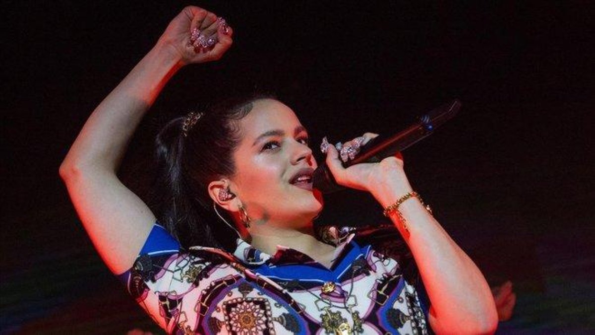 Rosalía, actuando en Nueva York el pasado abril.-EFE / EDUARDO MUÑOZ ÁLVAREZ