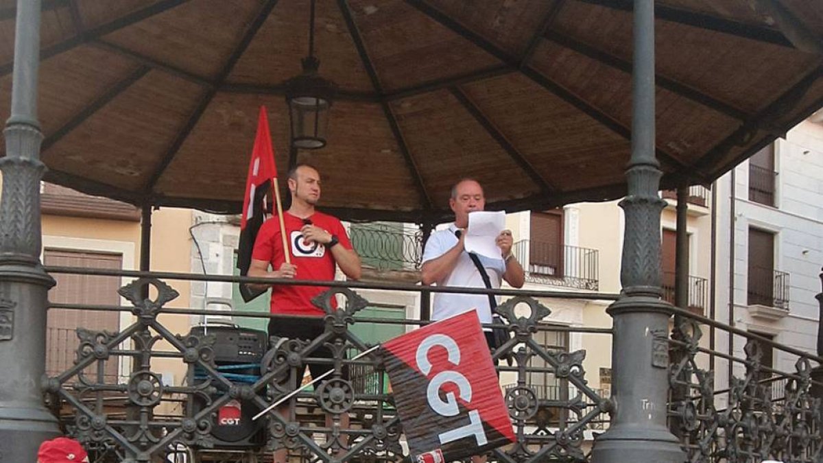 El sindicato CGT convocó una manifestación por el tren el pasado 6 de julio.-L. V.