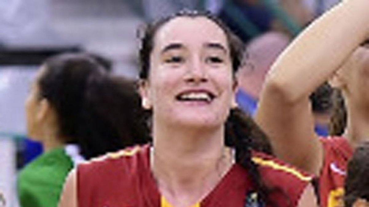 Sofía Galerón, con la camiseta de la selección española.-FIBA