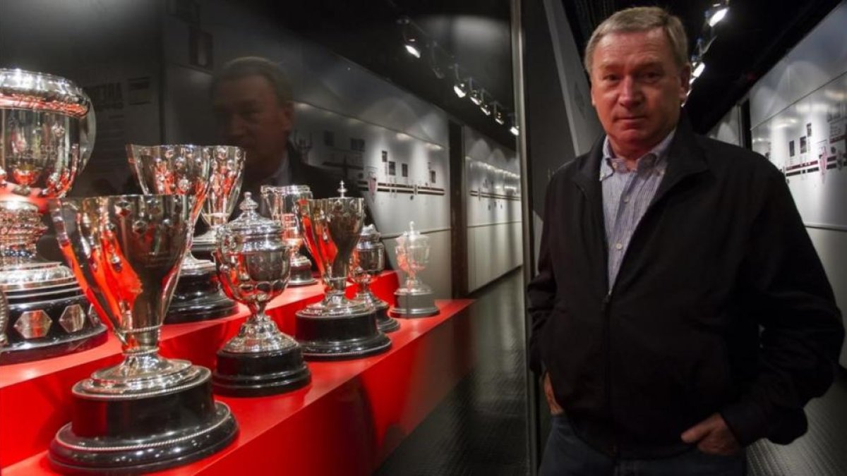 Javier Clemente, en el museo del Athletic de Bilbao.-