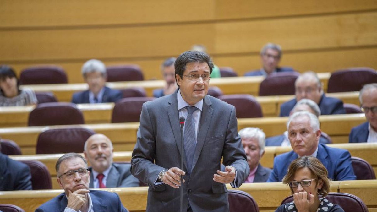 Óscar López durante una intervención en el Senado hace unos días.-Olmo Calvo.
