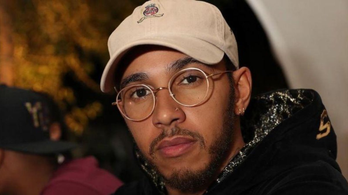 Lewis Hamilton, en Abu Dhabi, el pasado 25 de noviembre.-EL PERIÓDICO