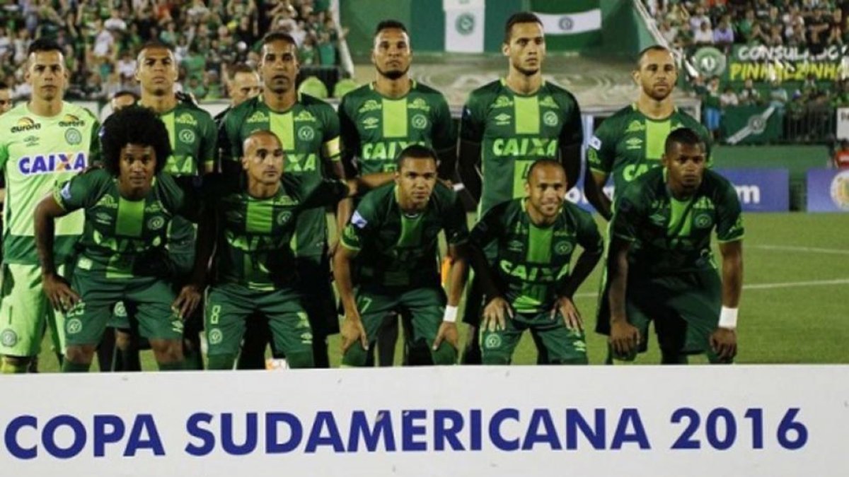 Los jugadores del Chapecoense iban a Medellín a disputar el partido de ida de la final de la Copa Sudamericana.-