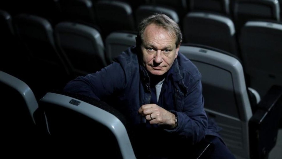 El cineasta parisino Philippe Lioret, en los cines Ideal de Madrid, esta semana.-JOSE LUIS ROCA