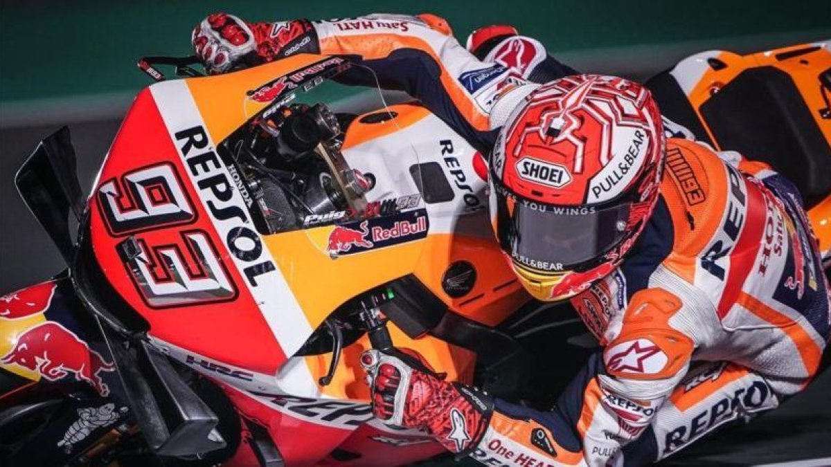 Marc Márquez (Honda), en su vuelta rápida de hoy, en Argentina, donde logró su pole número 81 en su brillante carrera.-ALEJANDRO CERESUELA