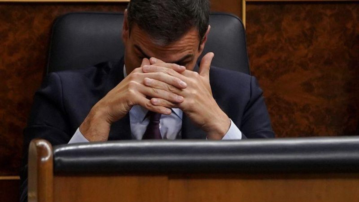 El presidente del Gobierno, Pedro Sánchez, durante el debate de Presupuestos en el Congreso.-JOSÉ LUIS ROCA