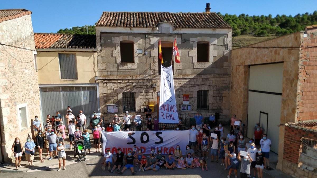 Pinillos de Esgueva se moviliza por la Sanidad Rural. ECB
