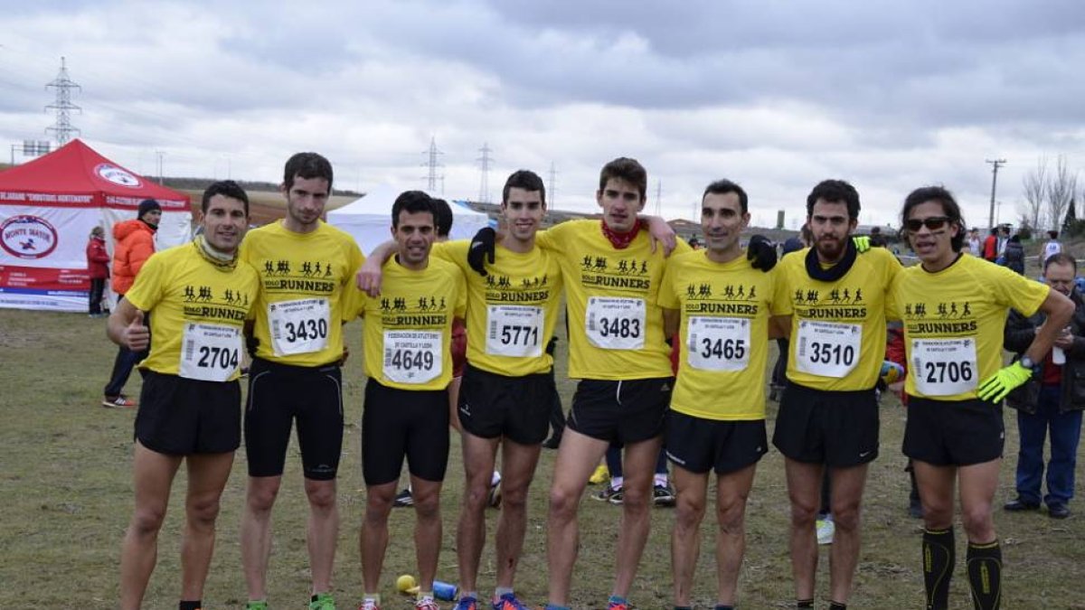 Componentes del equipo Solorunners Burgos Evolución.-ECB