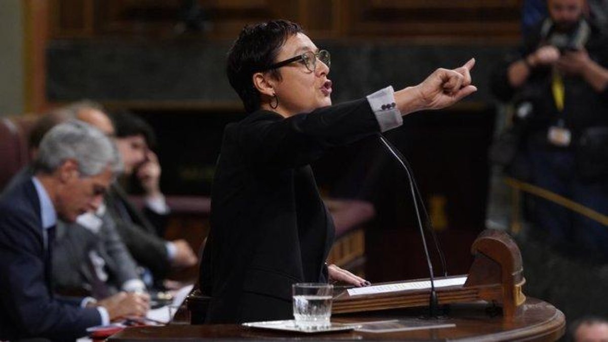 La diputada de ERC Montserrat Bassa, el martes, durante su intervención en la sesión de investidura.-