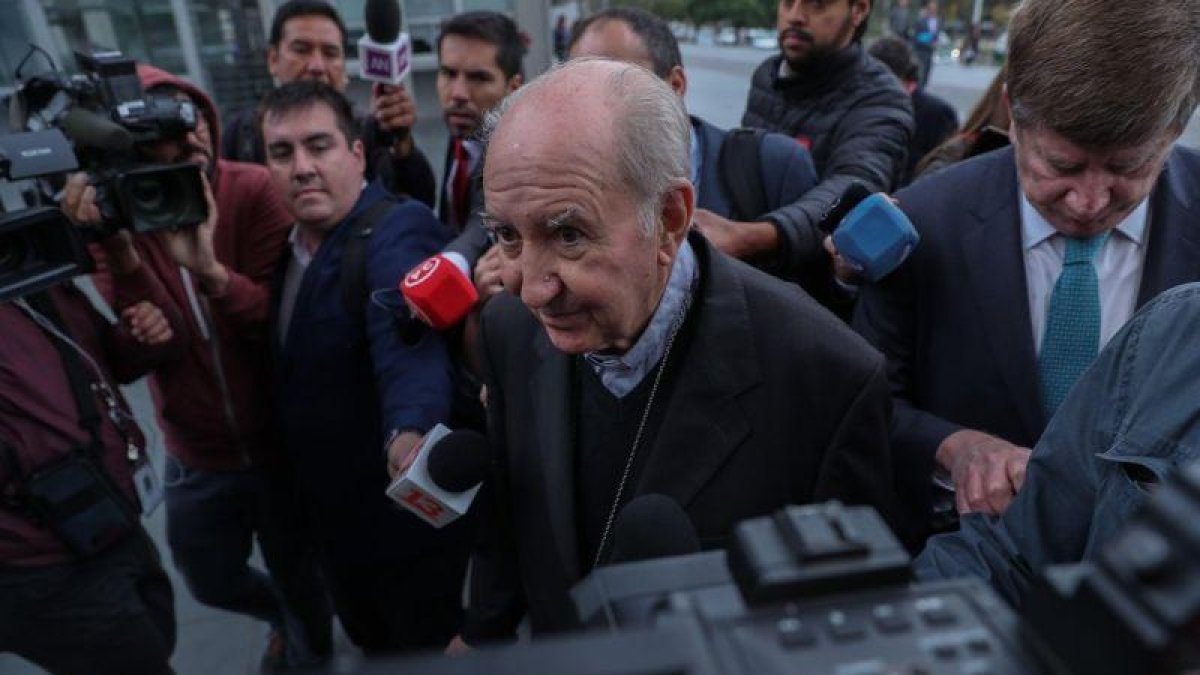 El cardenal chileno Francisco Javier Errázuriz, acudió a declarar ante la Fiscalía por la investigación penal que le sitúa como un presunto encubridor de abusos sexuales.-EFE