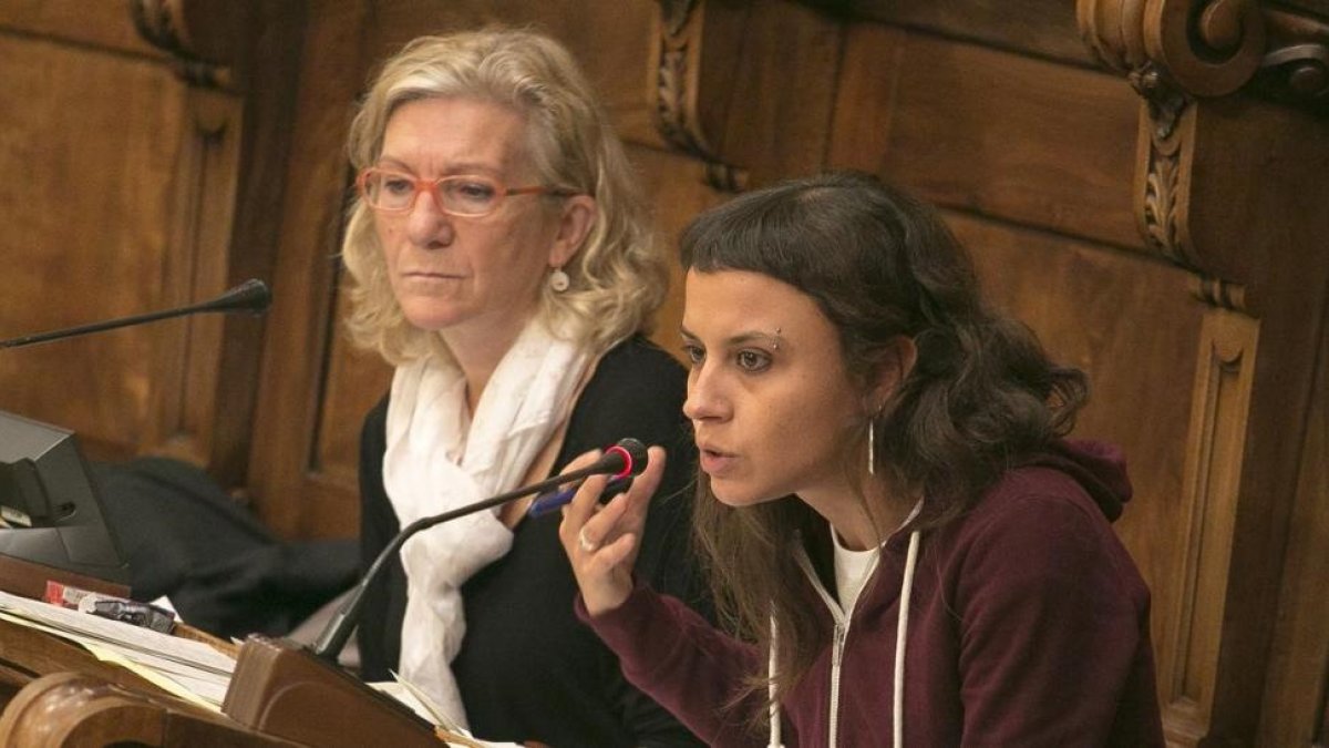 Maria José Lecha y María Rovira.-/ PERIODICO