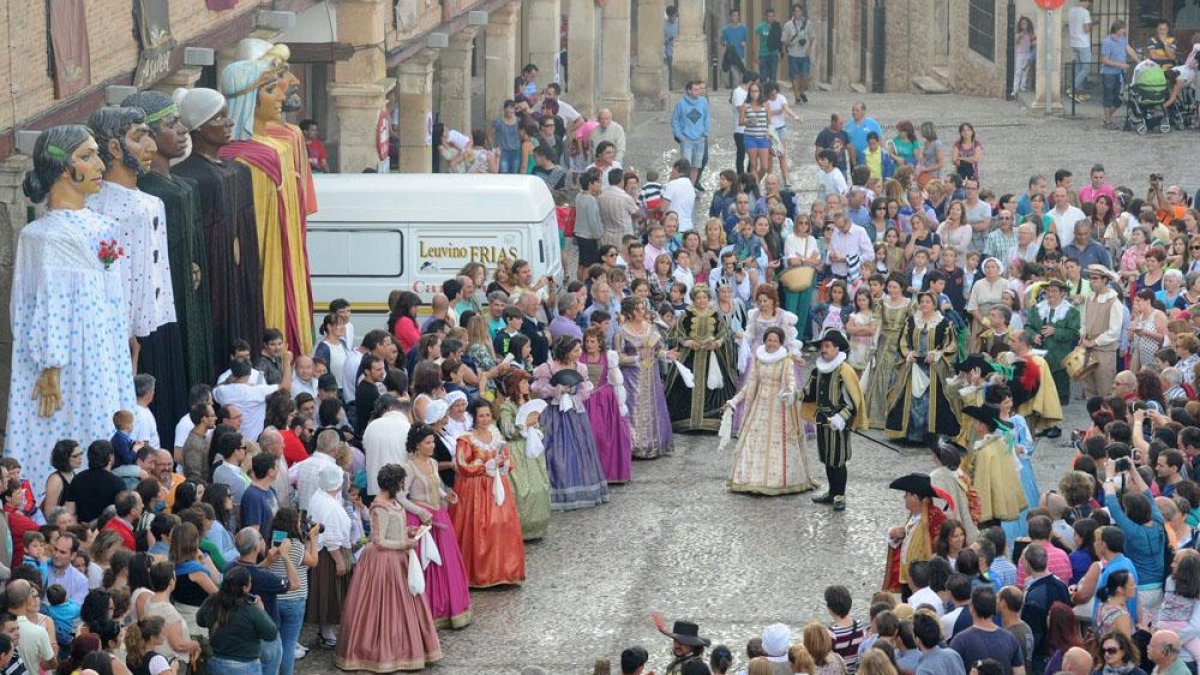 La Fiesta Barroca es una cita que atrae a miles de personas.-ECB