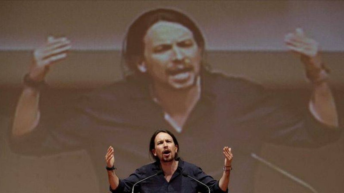 El líder de Podemos, Pablo Iglesias, en un mitin en A Coruña.-Foto: EFE / CABALAR
