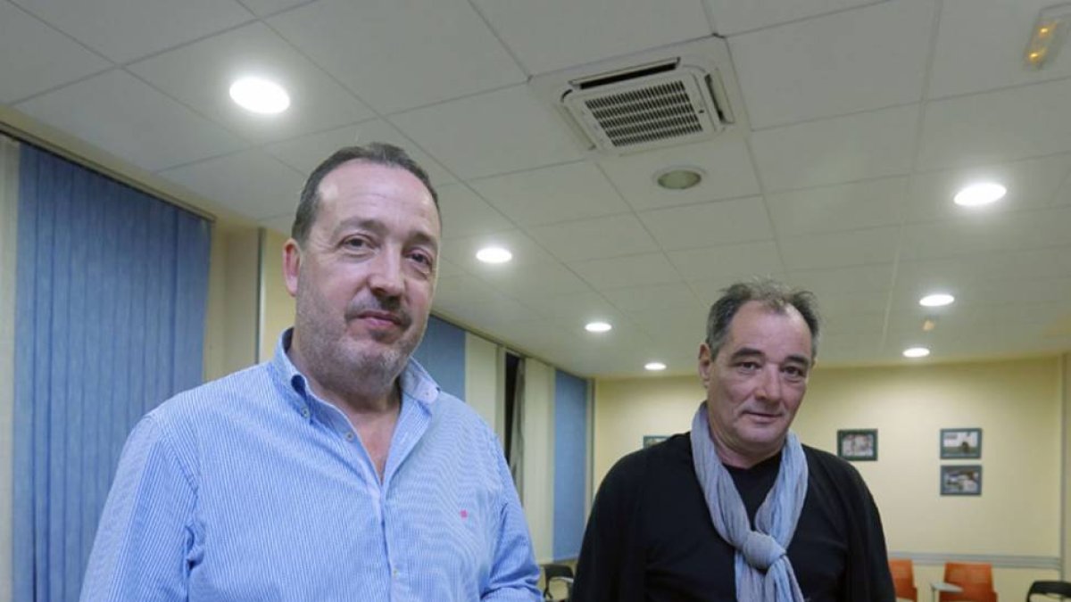 Diego Burgos, psicólogo y José Luis Barriocanal, presidente de Abaij.-RAÚL G. OCHOA