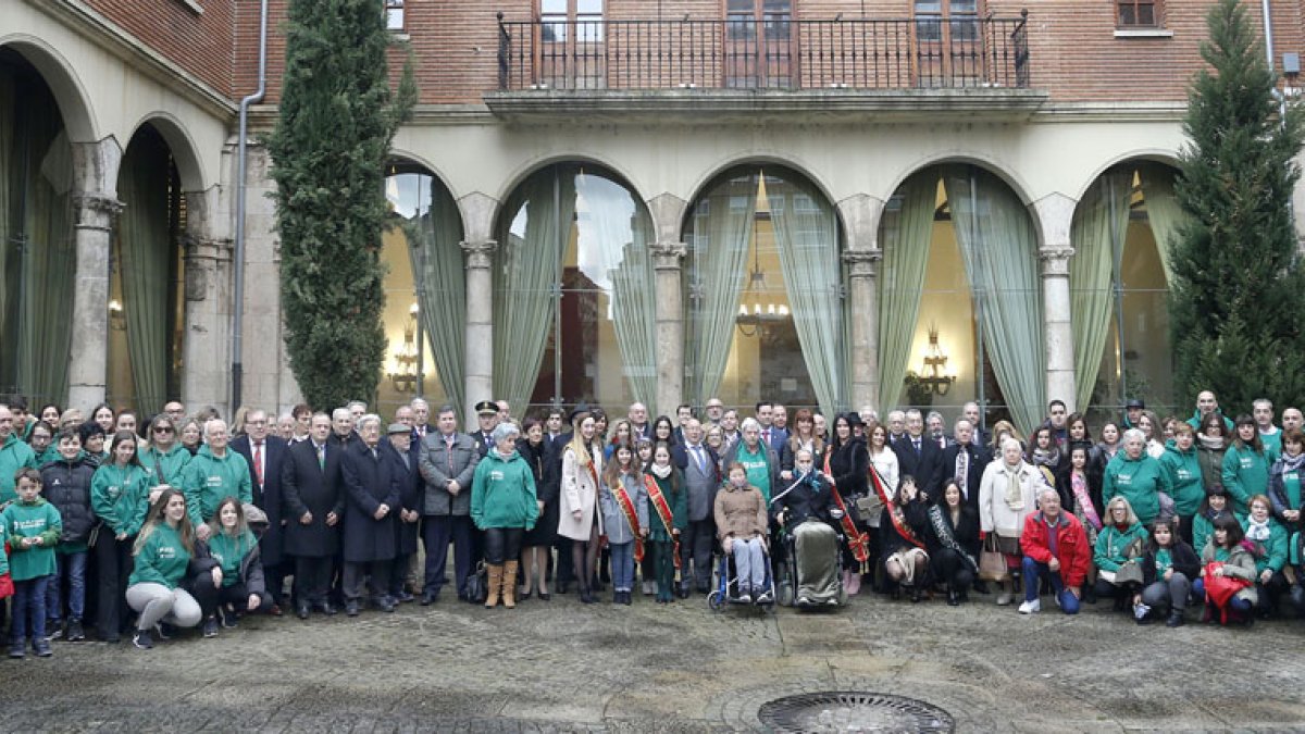 Entrega del Báculo de Oro de San Lesmes a ELACyL. / SANTI OTERO