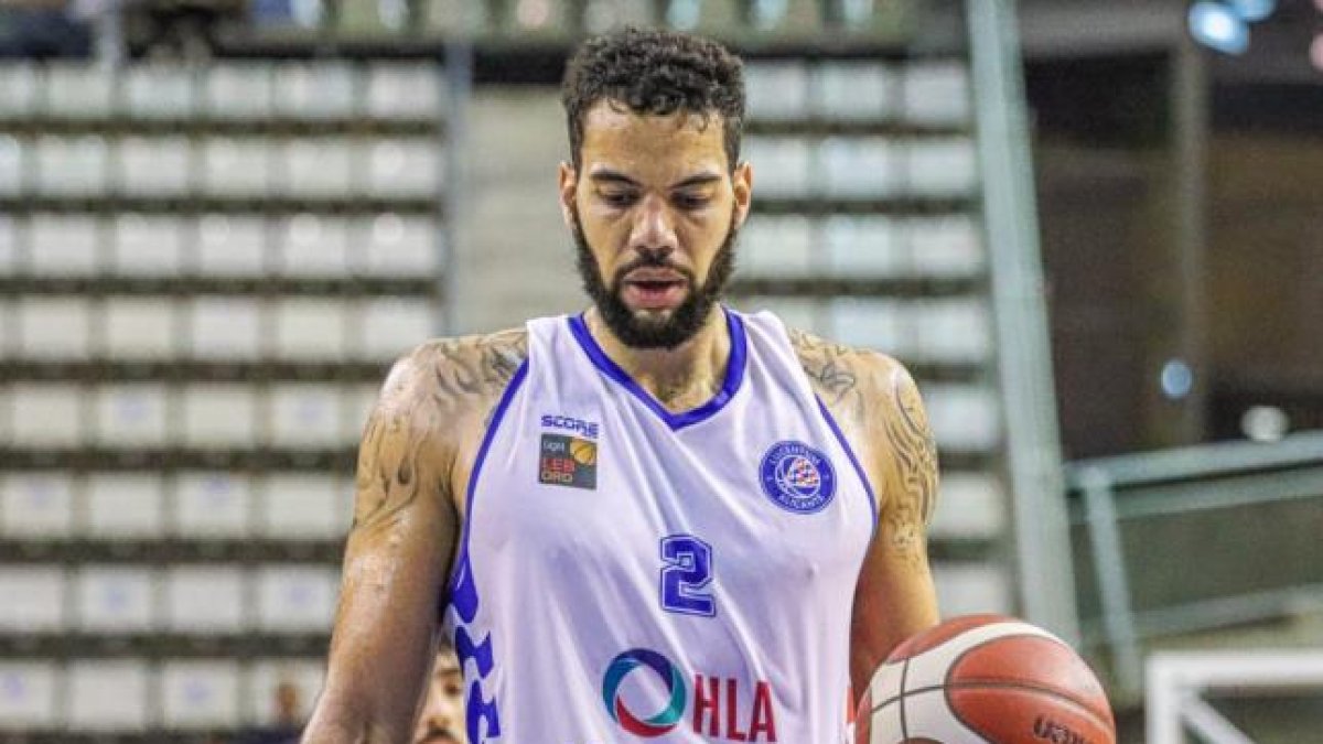 Van Zegeren, con la camiseta del HLA Alicante. HLA ALICANTE