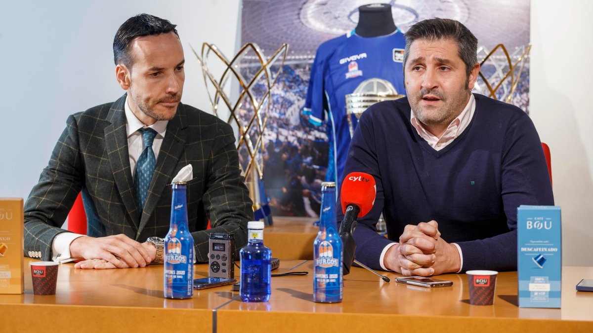 Félix Sancho -presidente del San Pablo- y Albano Martínez -director deportivo-. SANTI OTERO