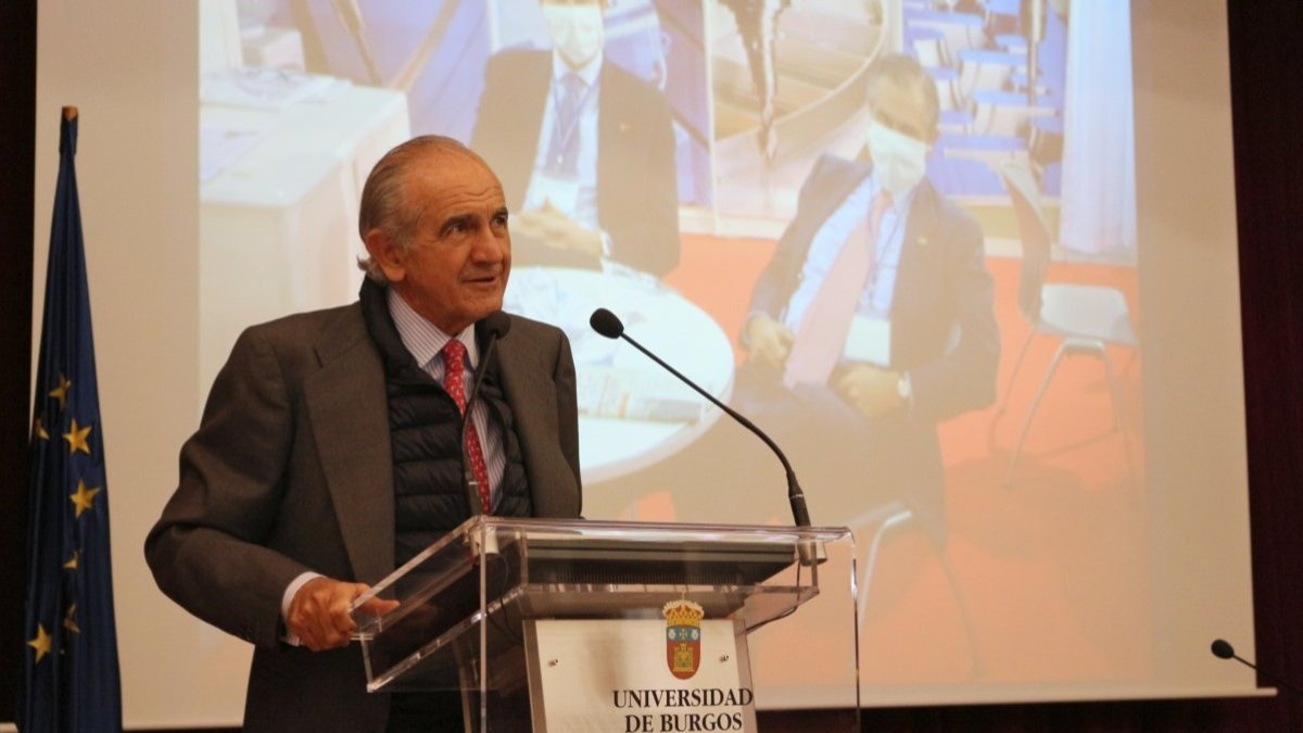 Nicolás Correa inauguró la tercera edición del Curso EurAsia -Burgos University. UBU