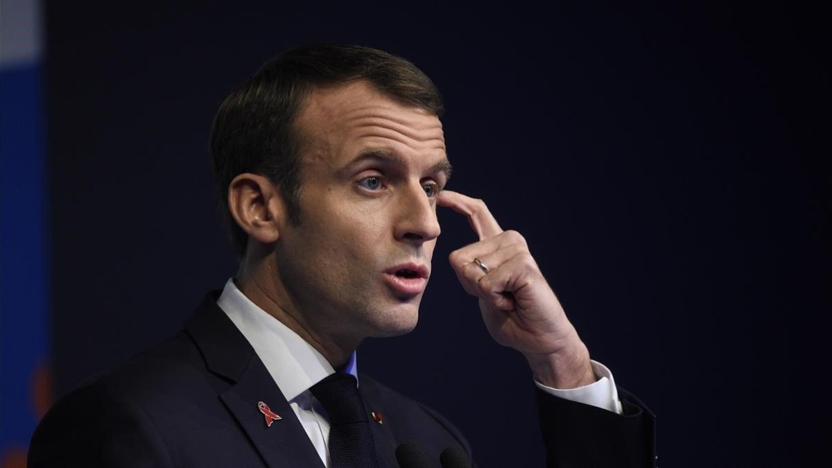 Emmanuel Macron-AP / GUSTAVO GARELLO