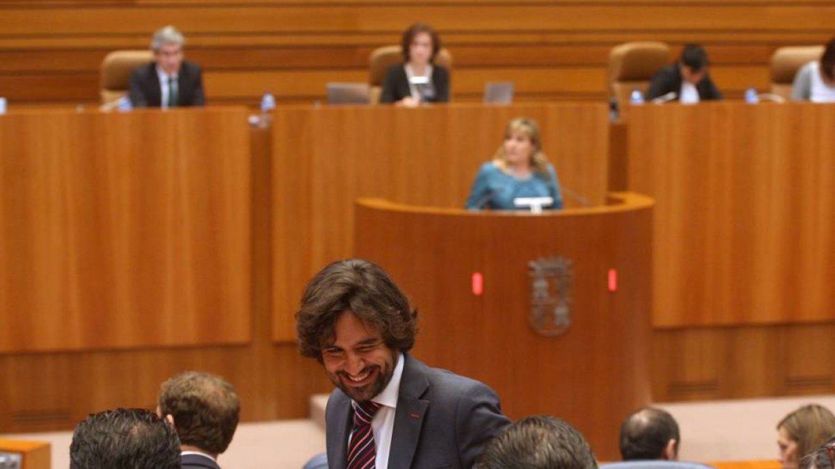 El procurador del PP Alfonso García Vicente en el Pleno en las Cortes de Castilla y León-Ical