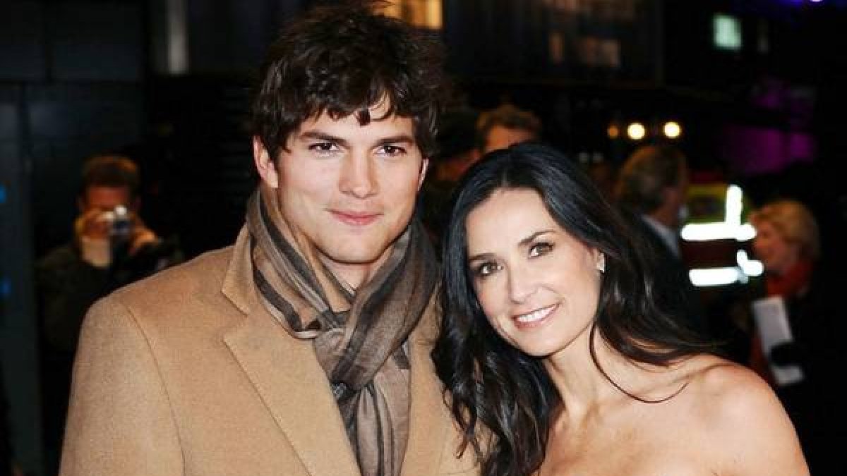 La pareja formada por Ashton Kutcher y Demi Moore fue una de las más mediáticas entre 'puma' y 'toy boy'.-Foto: EL PERIÓDICO
