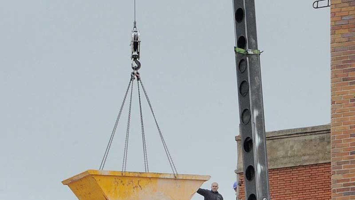 Los contratos por obra o servicio son los que más han caído este año.