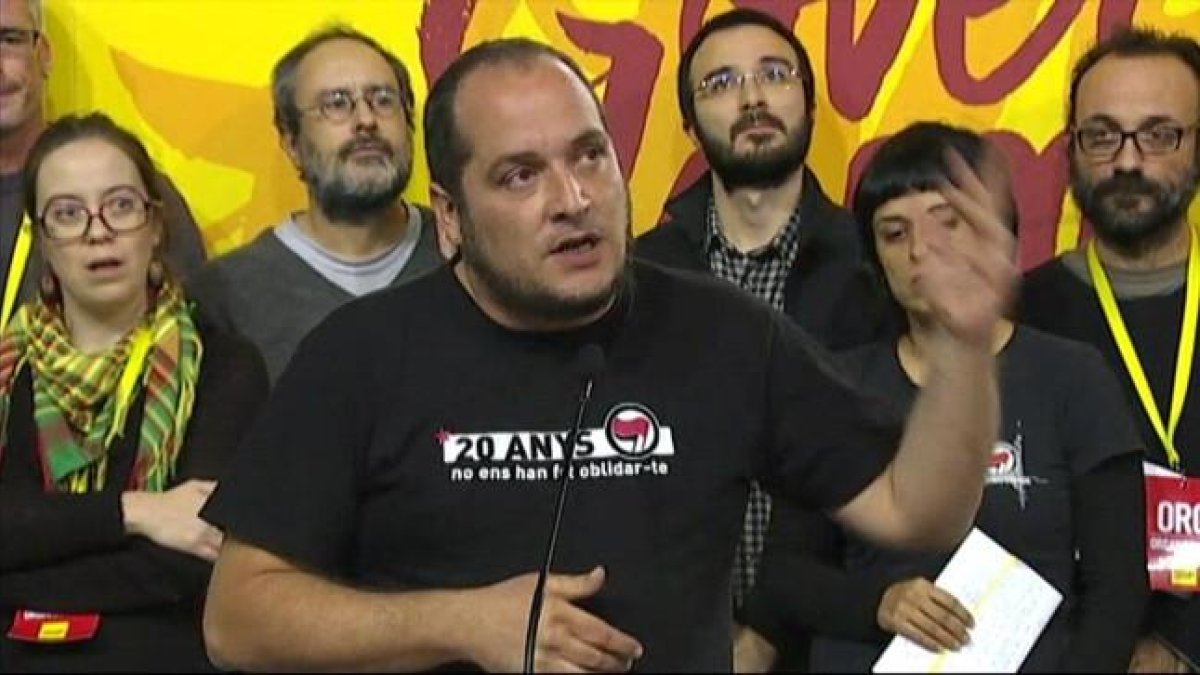 David Fernández, durante la rueda de prensa tras la asamblea en Manresa.-
