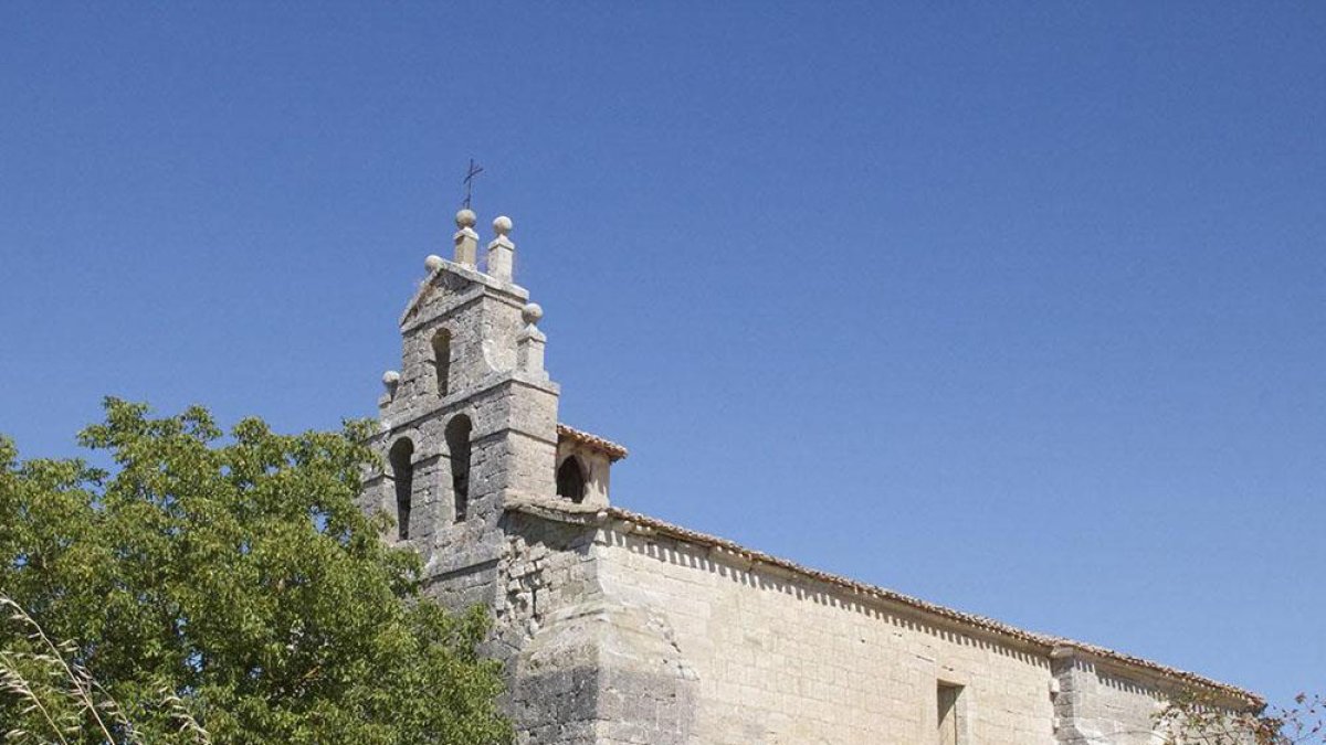 El Ayuntamiento dedicará la nueva fase de arreglos a la limpieza de la piedra del templo.-ECB