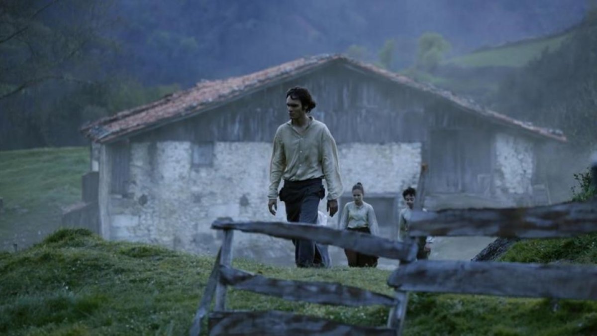 Fotograma de la película vasca Handia.-EL PERIÓDICO