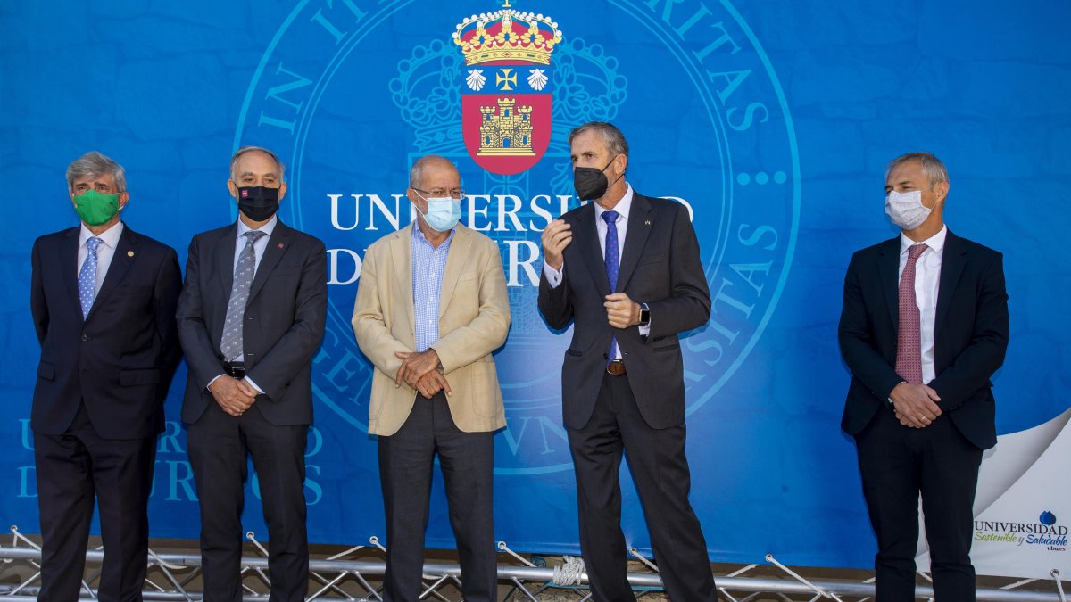 Juan Francisco García, Antonio Largo, Francisco Igea, Manuel Pérez Mateos y Ricardo Rivero. SANTI OTERO