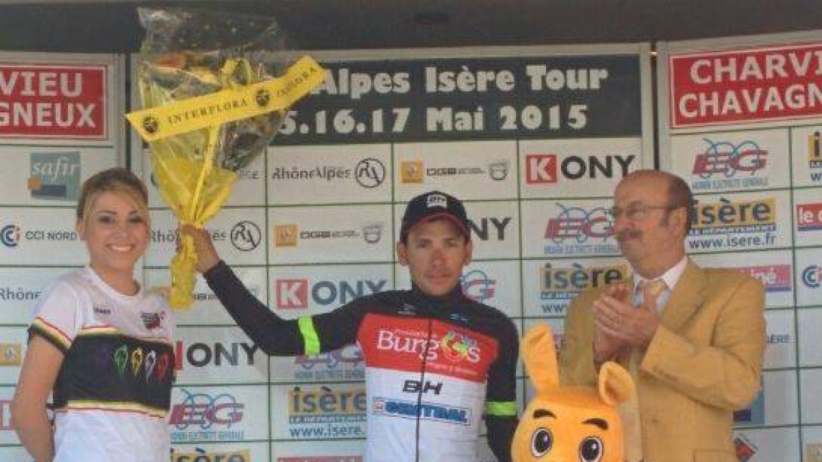 David Belda en el podium.-