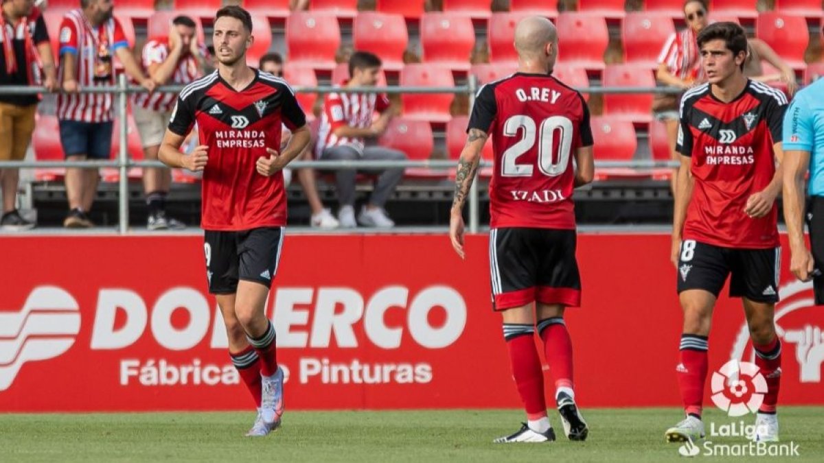 El Mirandés recibe al Málaga. LALIGA