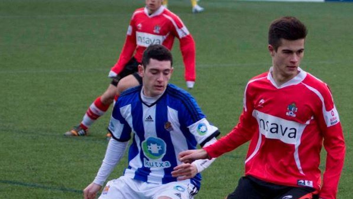 Irazabal en el choque que jugó el Vitoria ante la Real B.-BERRIA.HARROBISPORT.COM