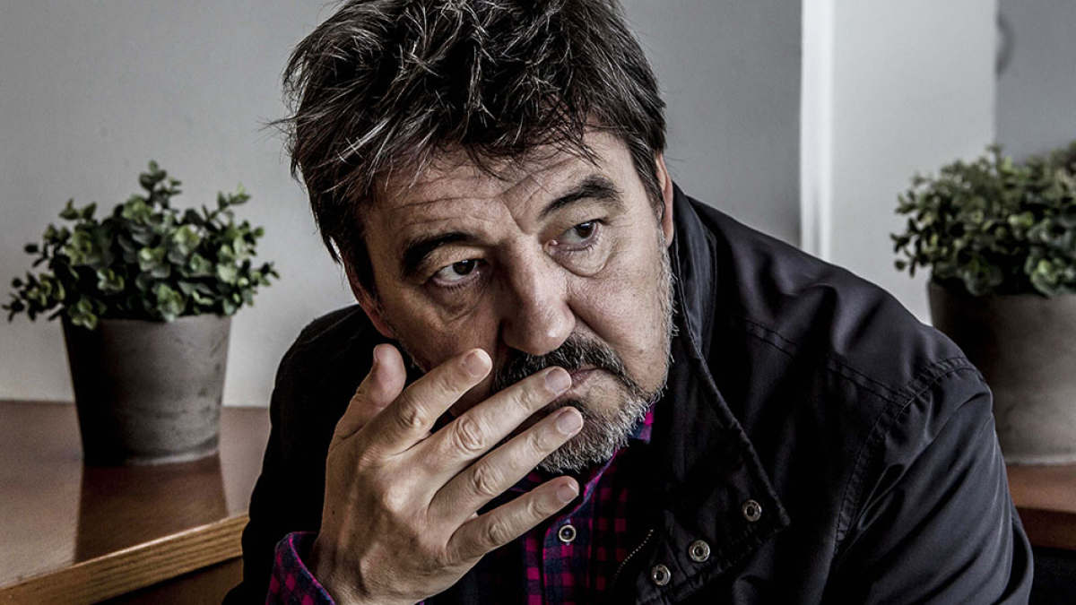 El escritor donostiarra Karmelo C. Iribarren. IÑAKI ANDRÉS