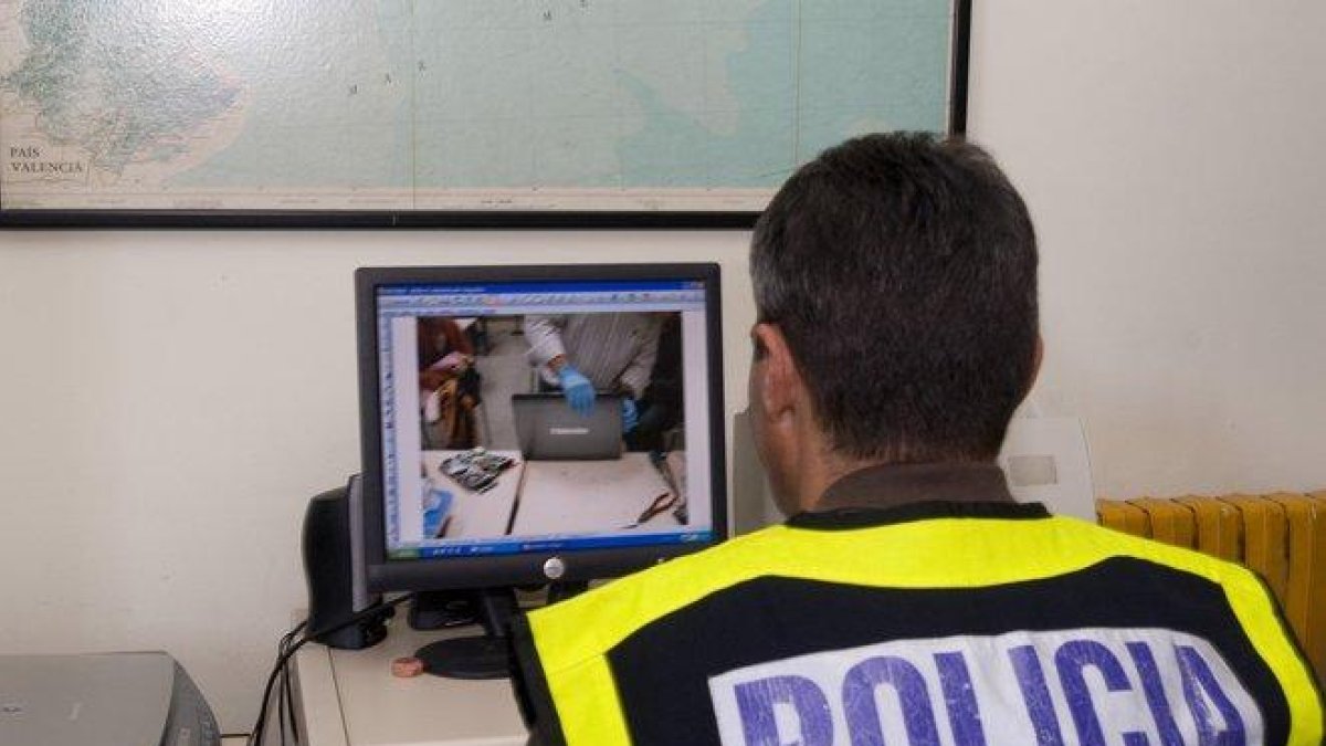 POLICIA NACIONAL DE CRIMINALIDAD TECNOLOGICA