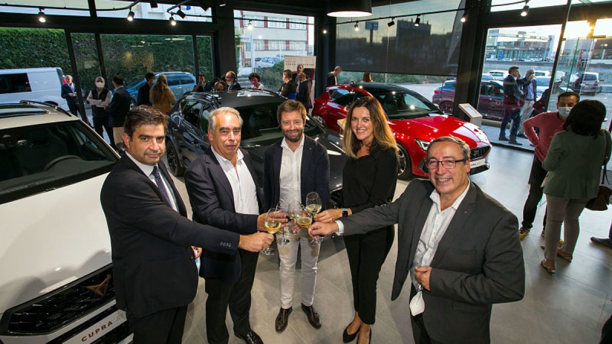 Inauguración del concesionario Cupra en Burgos. TOMÁS ALONSO