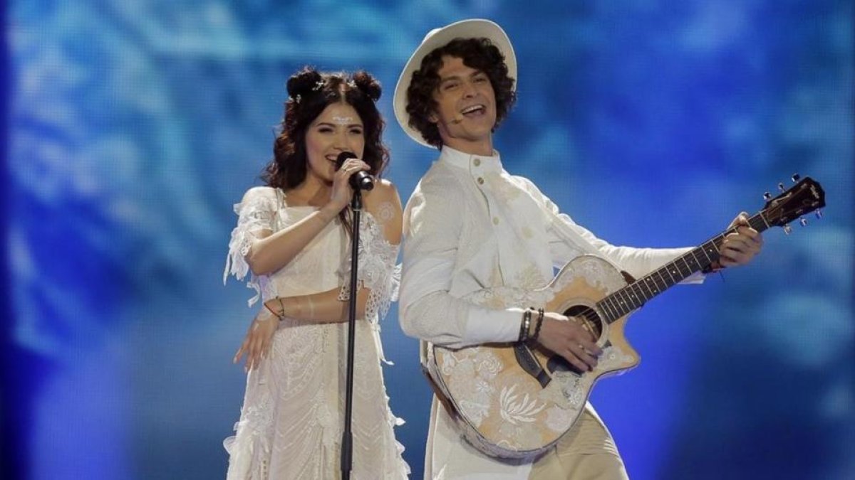 La banda bielorrusa Naviband, durante la segunda semifinal de Eurvisión 2017 en Kiev.-AP
