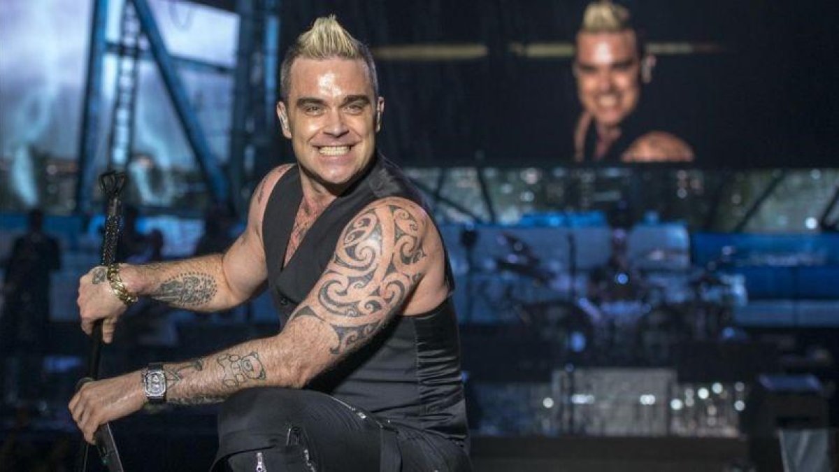 Robbie Williams, en el Festival Hard Rock Rising de Barcelona, en julio del 2015.-FERRAN SENDRA