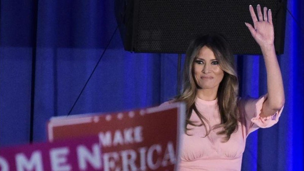 Melania Trump en el acto electoral en Berwyn, Pensilvania.-AFP / MANDEL NGAN