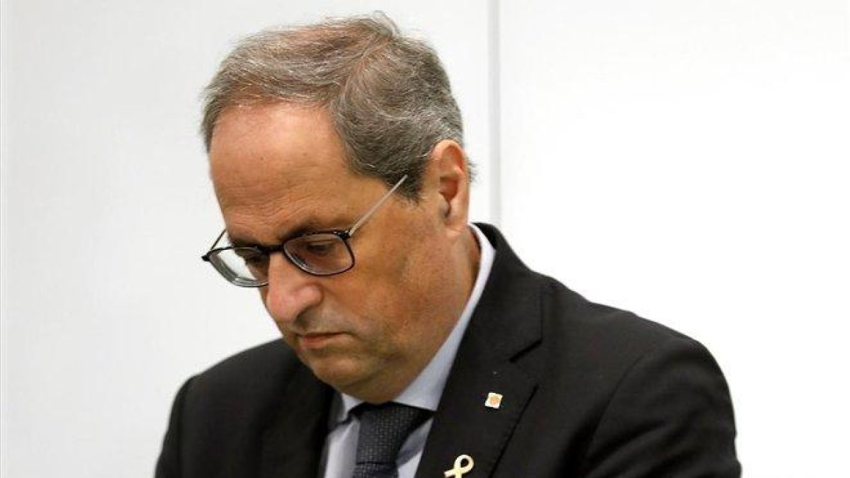 Quim Torra, este viernes, en Barcelona, en una visita a la Agència de Ciberseguretat de Cataluña.-EFE