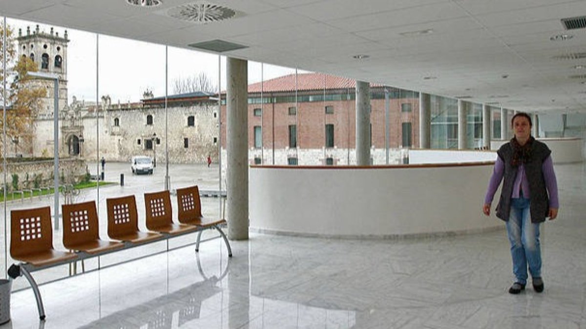 Edificio de Servicios Centrales de la Universidad de Burgos. ECB