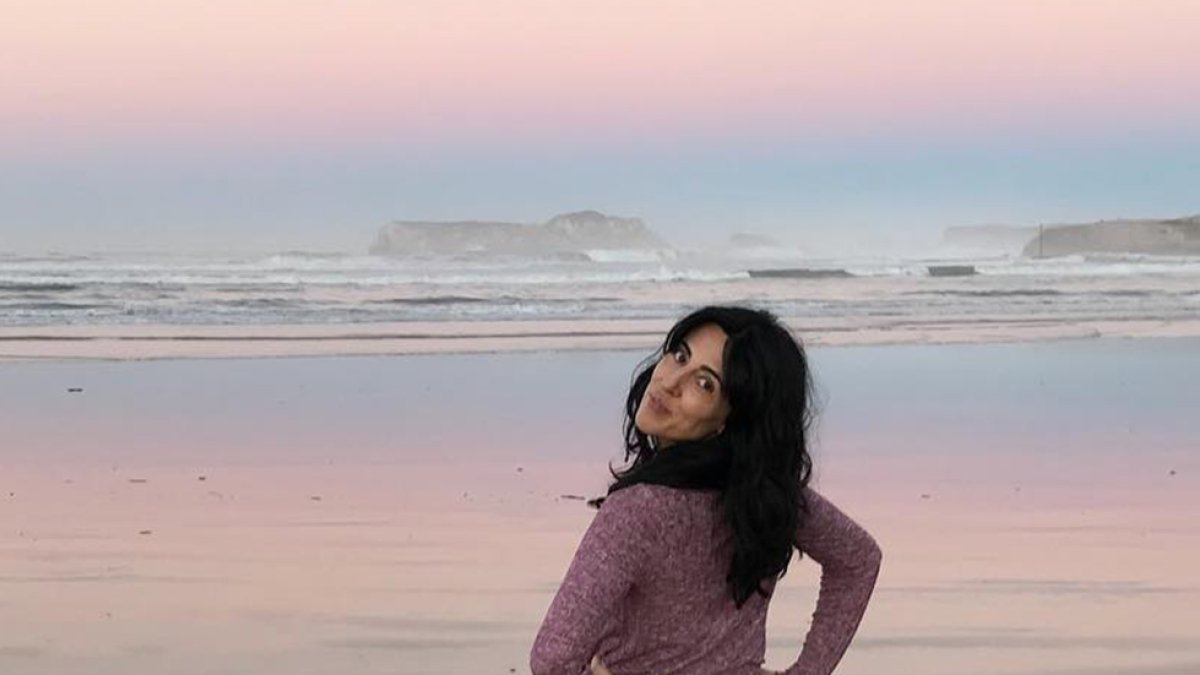 La poeta Raquel Lanseros. IG