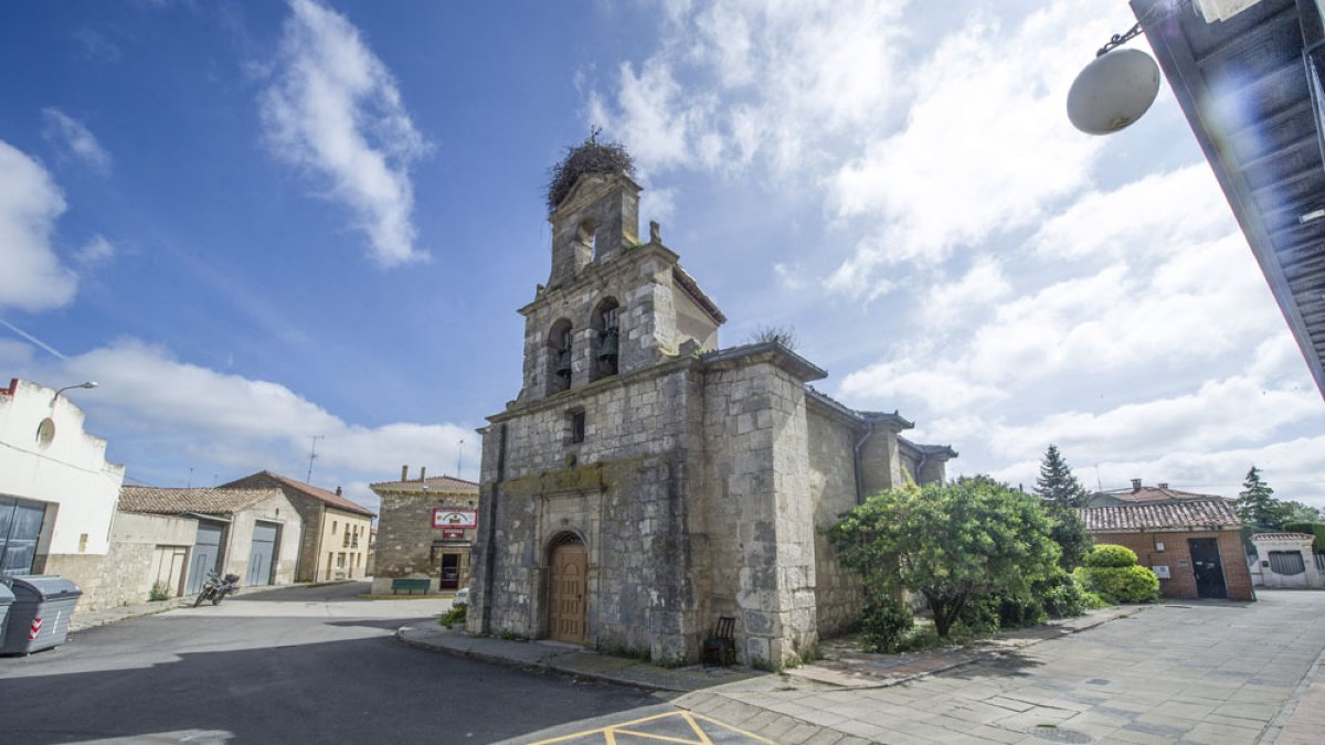 Imagen de la iglesia de San Martín. ISRAEL L. MURILLO