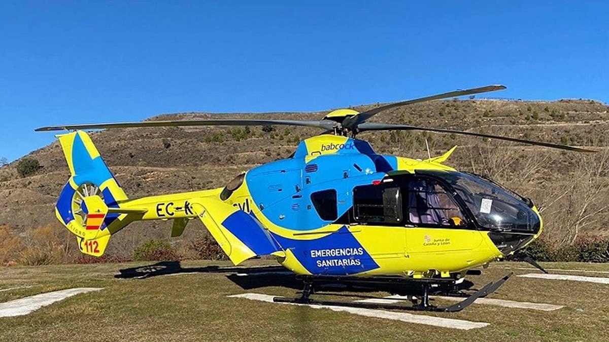 Imagen de archivo de un helicóptero de Sacyl. -E.PRESS