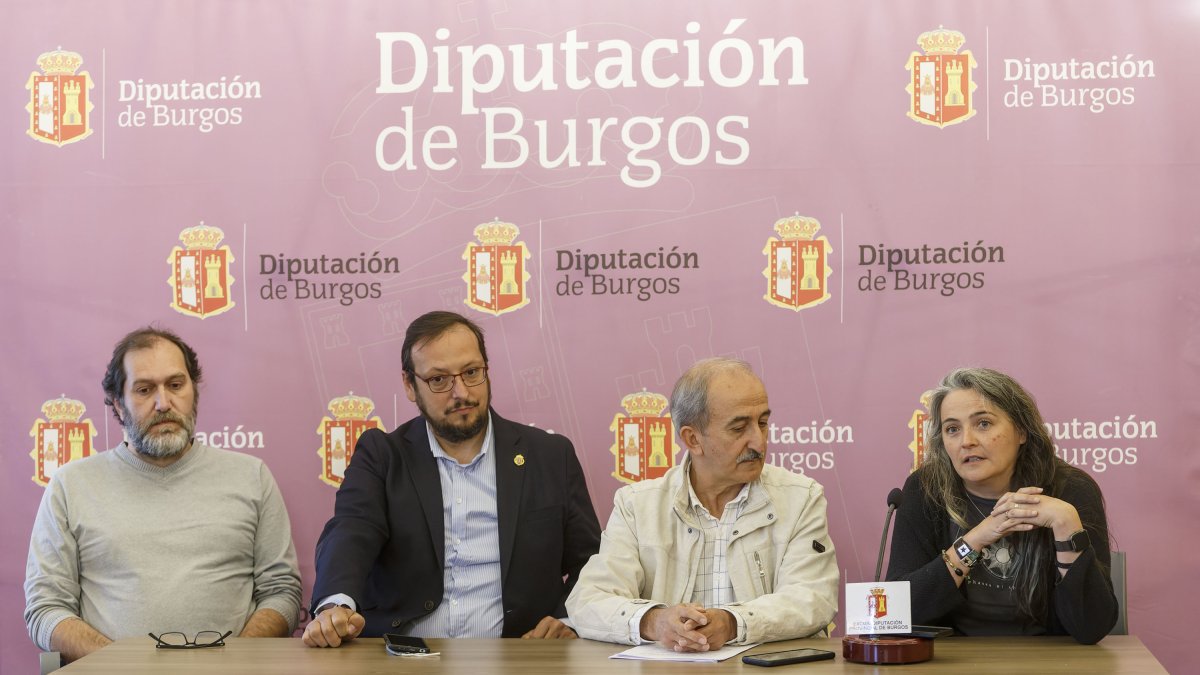 Luis Pastor, Millán Bermejo, Ramiro Ibáñez y Ana Bordillo en la presentación de la cita. SANTI OTERO