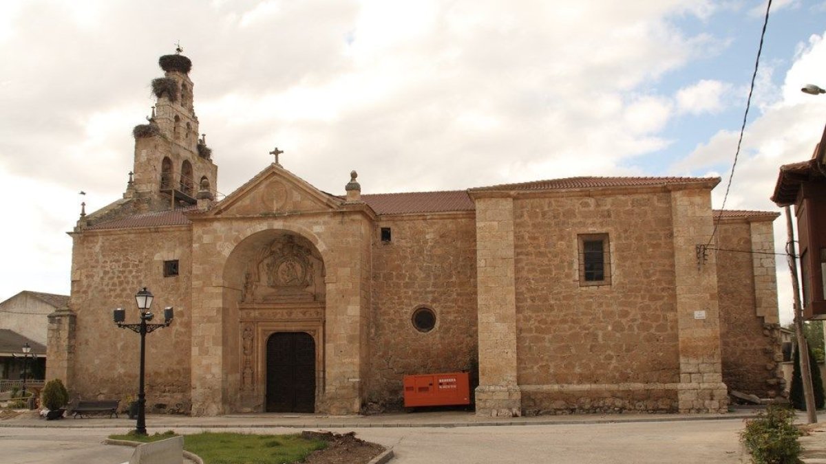 Imagen de la iglesia de Nuestra Señora de la Natividad. AYUNTAMIENTO DE FRESNILLO DE LAS DUEÑAS