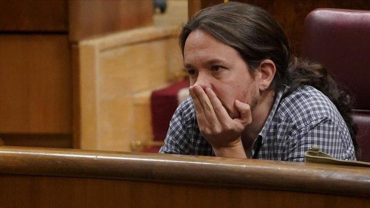 Pablo Iglesias, en el pleno del Congreso, el pasado 29 de agosto.-JOSÉ LUIS ROCA