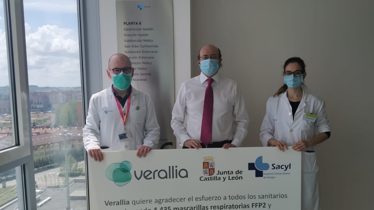 Verallia dona mascarillas y fonendoscopios al HUBU. ECB