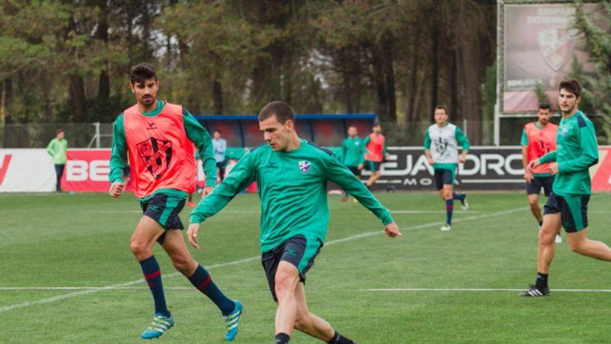 -@SDHuesca